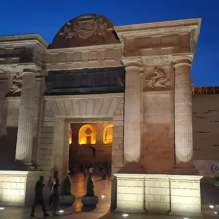 Saravia Only Families Apartment *