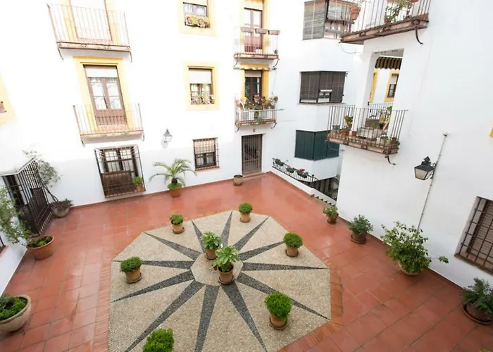 Saravia Only Families Apartmán *